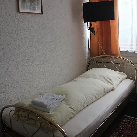 Airport-Hotel Zum Taubengrund Kelsterbach Eksteriør bilde