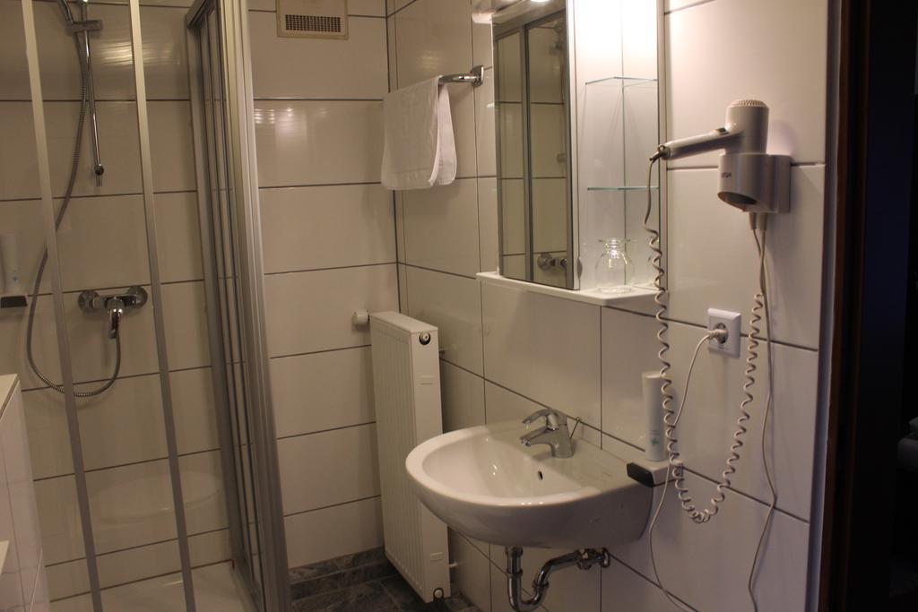 Airport-Hotel Zum Taubengrund Kelsterbach Rom bilde