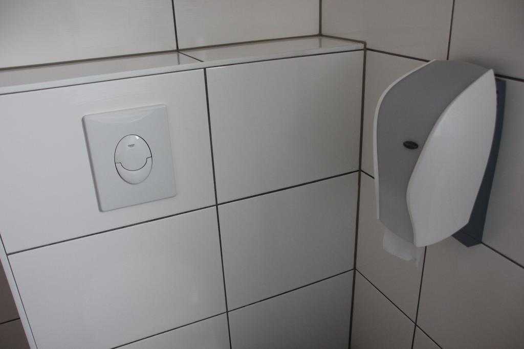 Airport-Hotel Zum Taubengrund Kelsterbach Eksteriør bilde